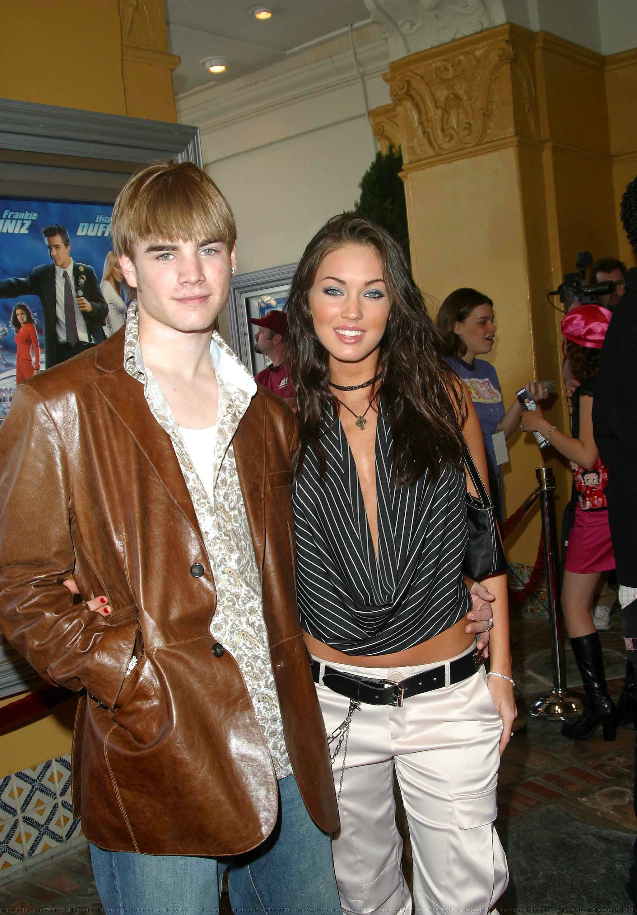 45257_Megan_Fox_Celebrity_Images_547_122_643lo.jpg 45257_Megan_Fox_Celebrity_Images_547_122_643lo.jpg