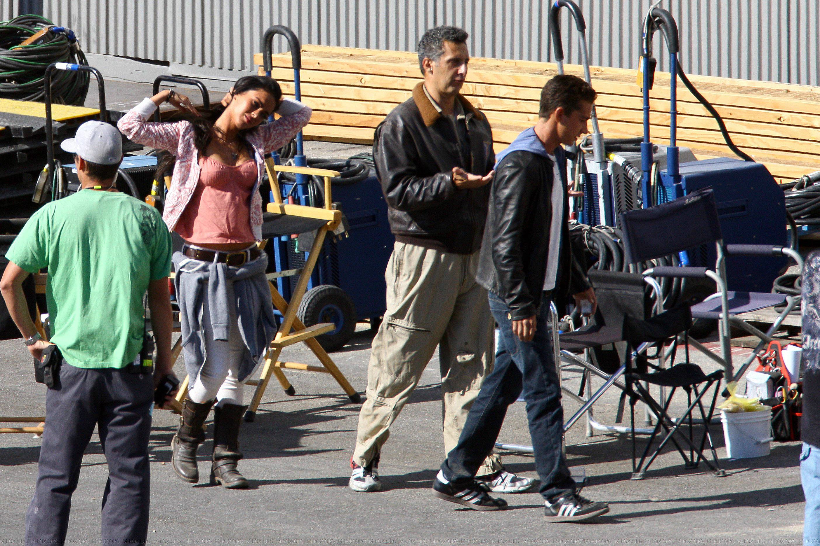 66154-preppie-slabeouf081908-06-122-25lo.jpg 66154-preppie-slabeouf081908-06-122-25lo.jpg
