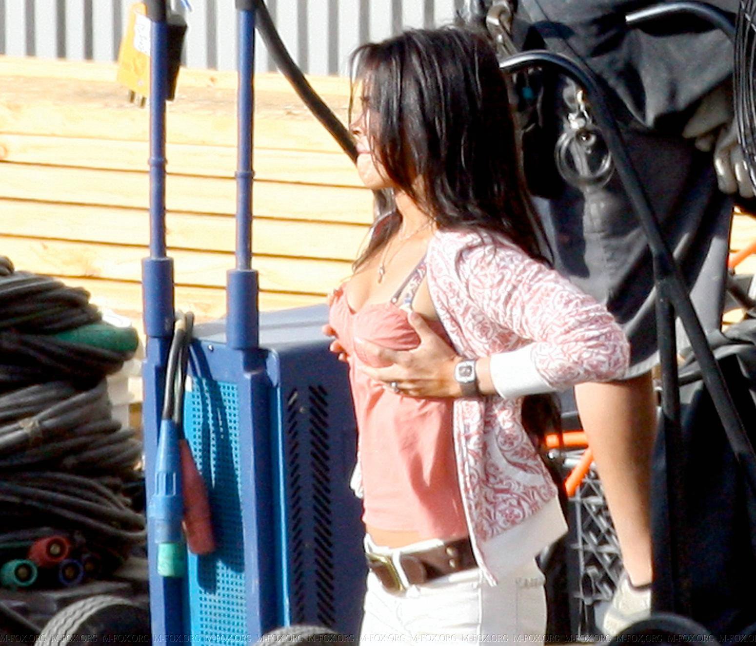 72542-megan-fox-adjusts-her-breast-on-the-set-of-t.jpg 72542-megan-fox-adjusts-her-breast-on-the-set-of-t.jpg