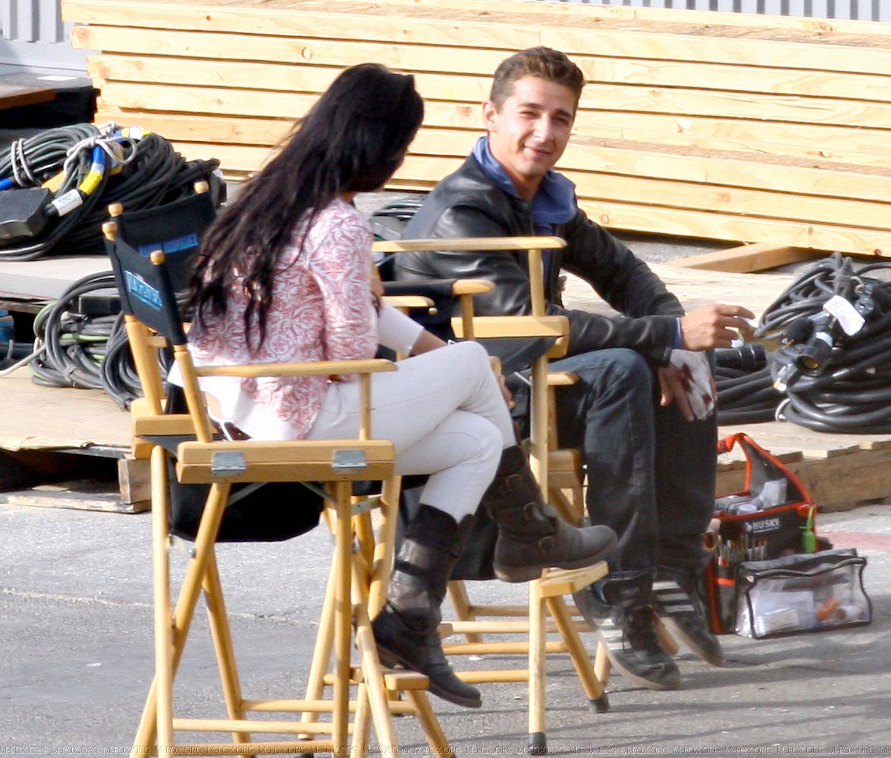 73338-megan-fox-adjusts-her-breast-on-the-set-of-t.jpg 73338-megan-fox-adjusts-her-breast-on-the-set-of-t.jpg