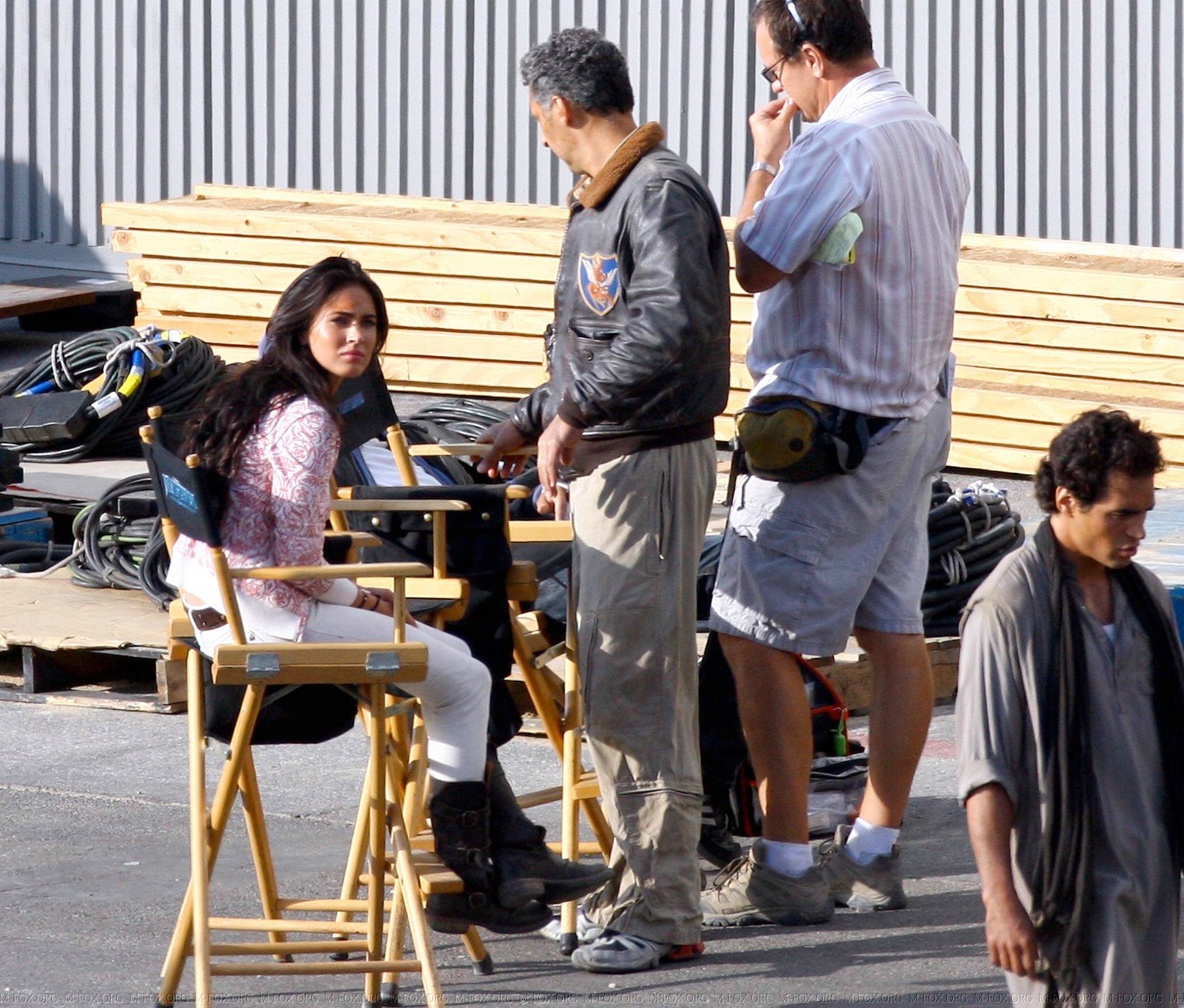 73362-megan-fox-adjusts-her-breast-on-the-set-of-t.jpg 73362-megan-fox-adjusts-her-breast-on-the-set-of-t.jpg