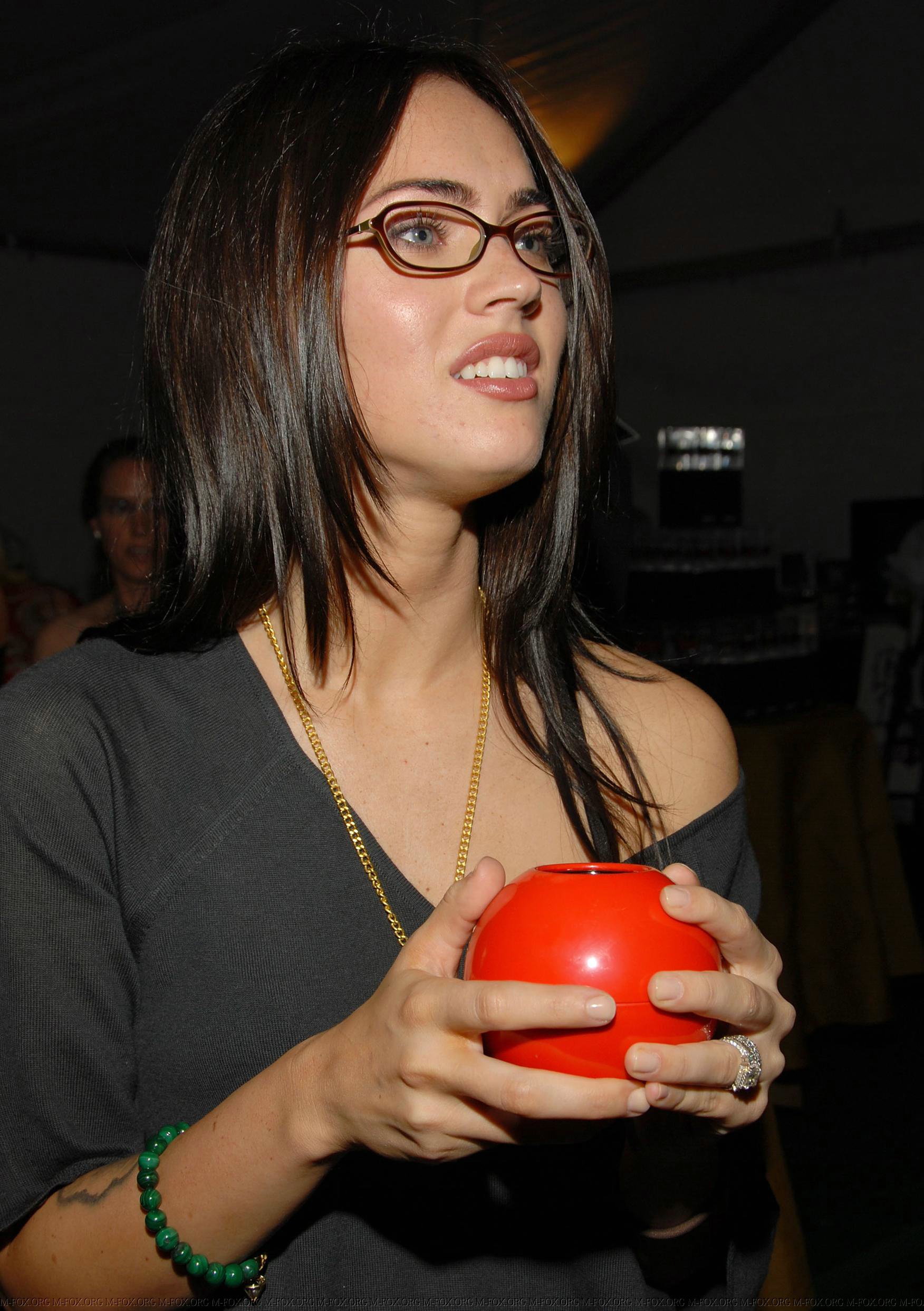 16379-tiger-electronics-celebrity-retreat-043-122-.jpg