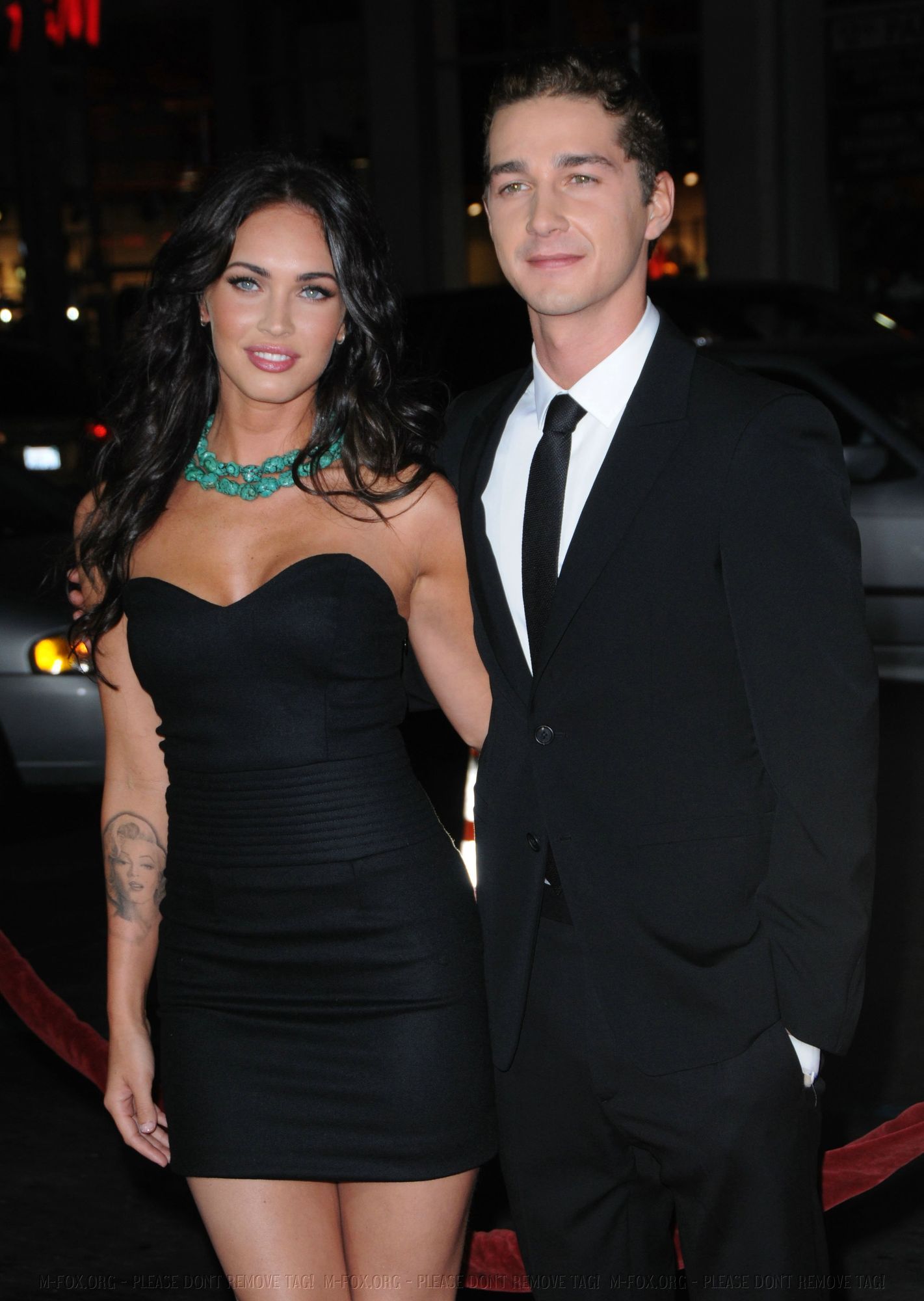 30029-megan-fox-at-eagle-eye-premiere-2163-122-104.jpg