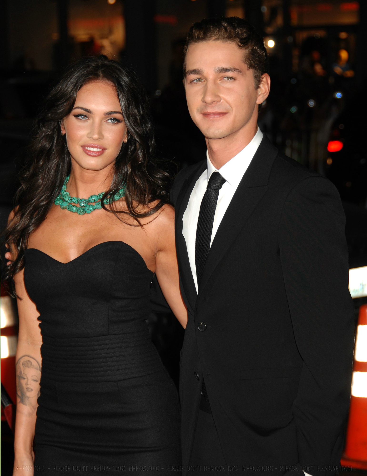 30035-megan-fox-at-eagle-eye-premiere-4170-122-663.jpg