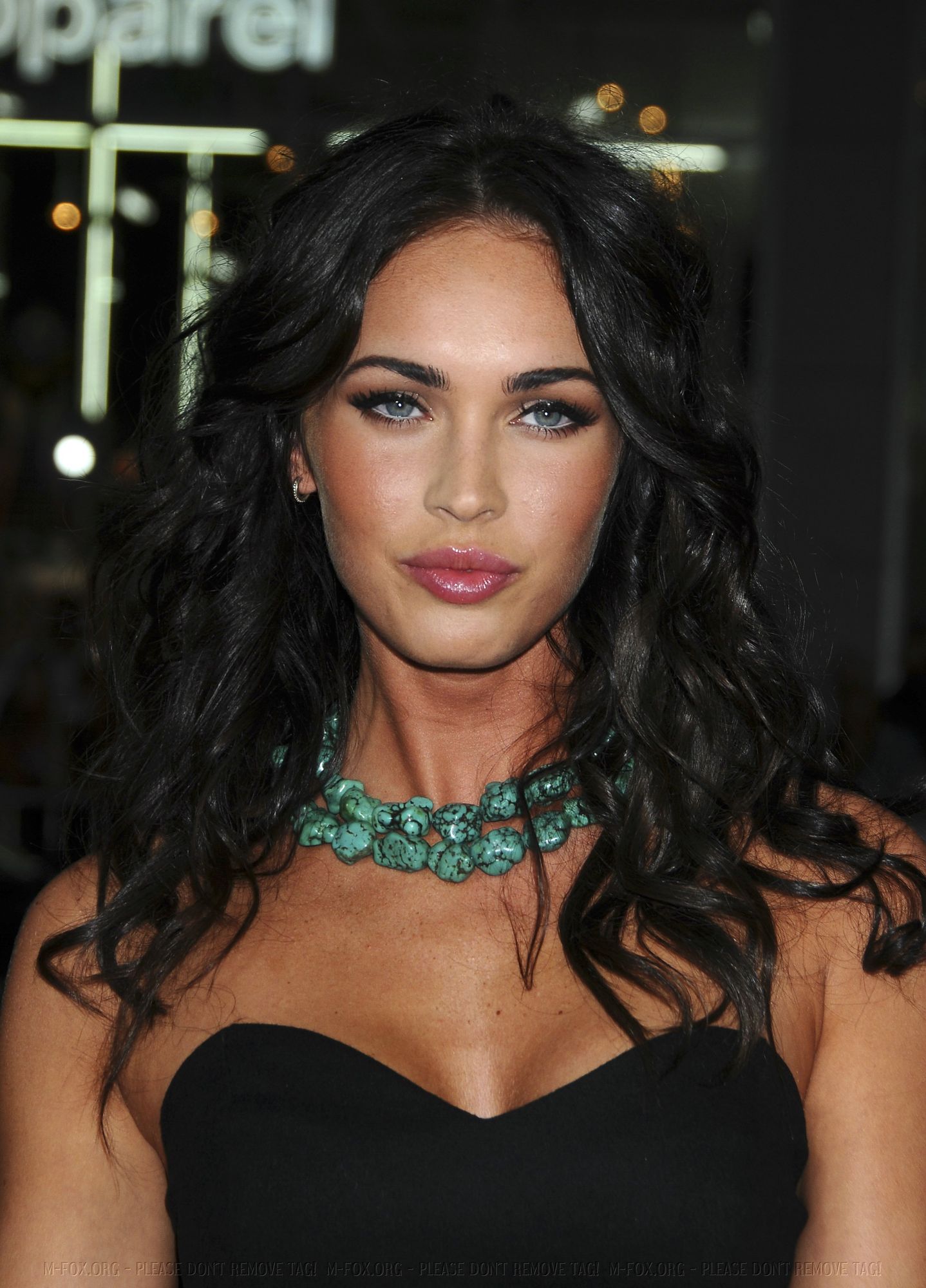 67024-meganfox-eagleeyelapremiere167-122-798lo.jpg 67024-meganfox-eagleeyelapremiere167-122-798lo.jpg