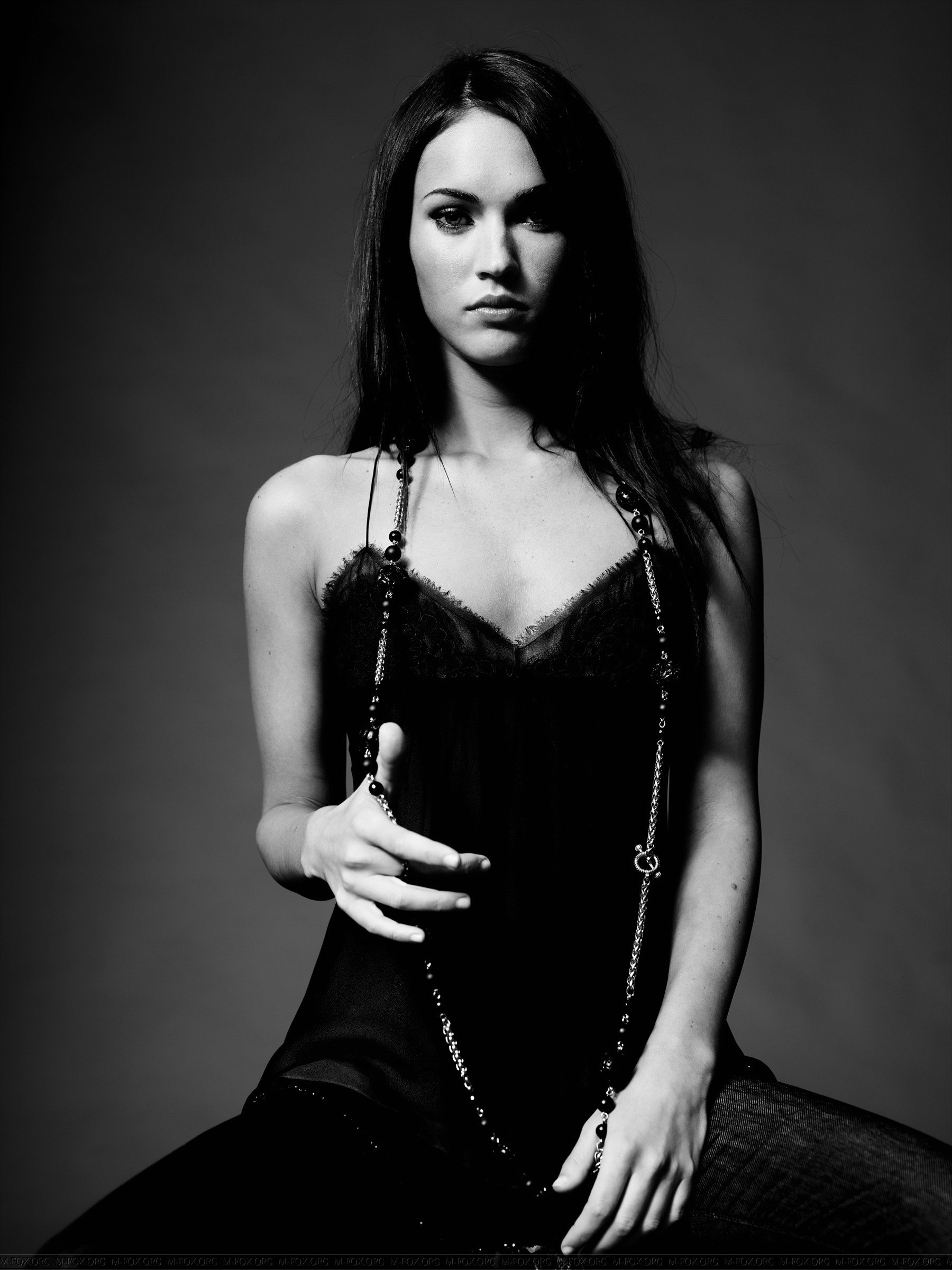 96076_Megan_Fox_Francis_Hills_shoot_25_122_102lo.jpg 96076_Megan_Fox_Francis_Hills_shoot_25_122_102lo.jpg