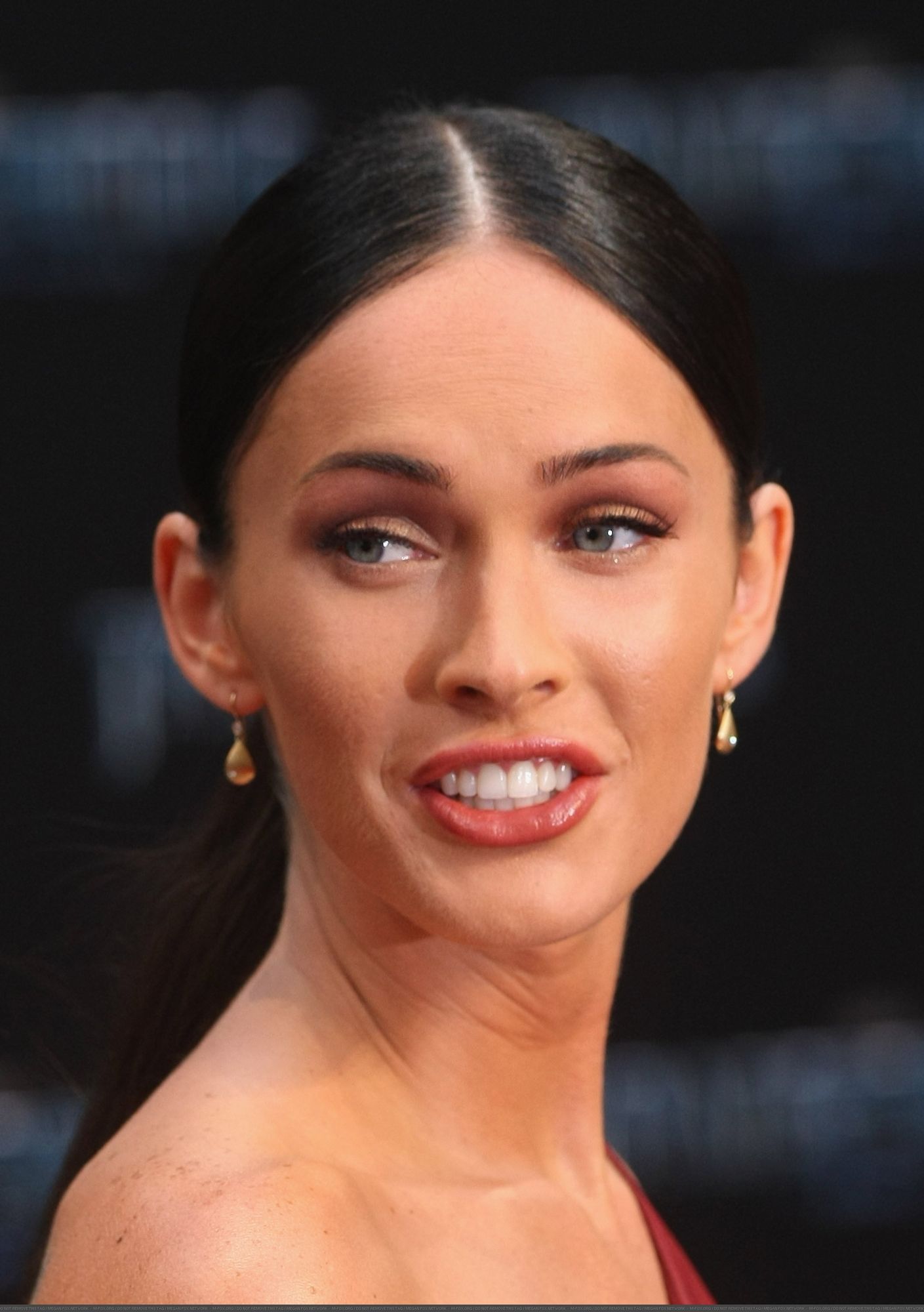 04070-megan-fox-transformers-revenge-of-the-fallen.jpg 04070-megan-fox-transformers-revenge-of-the-fallen.jpg