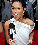 44403-megan-fox-2009-06-22-los-angeles-premiere-of.jpg