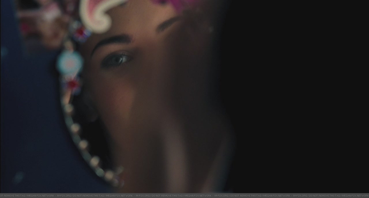 JennifersBody0058.jpg
