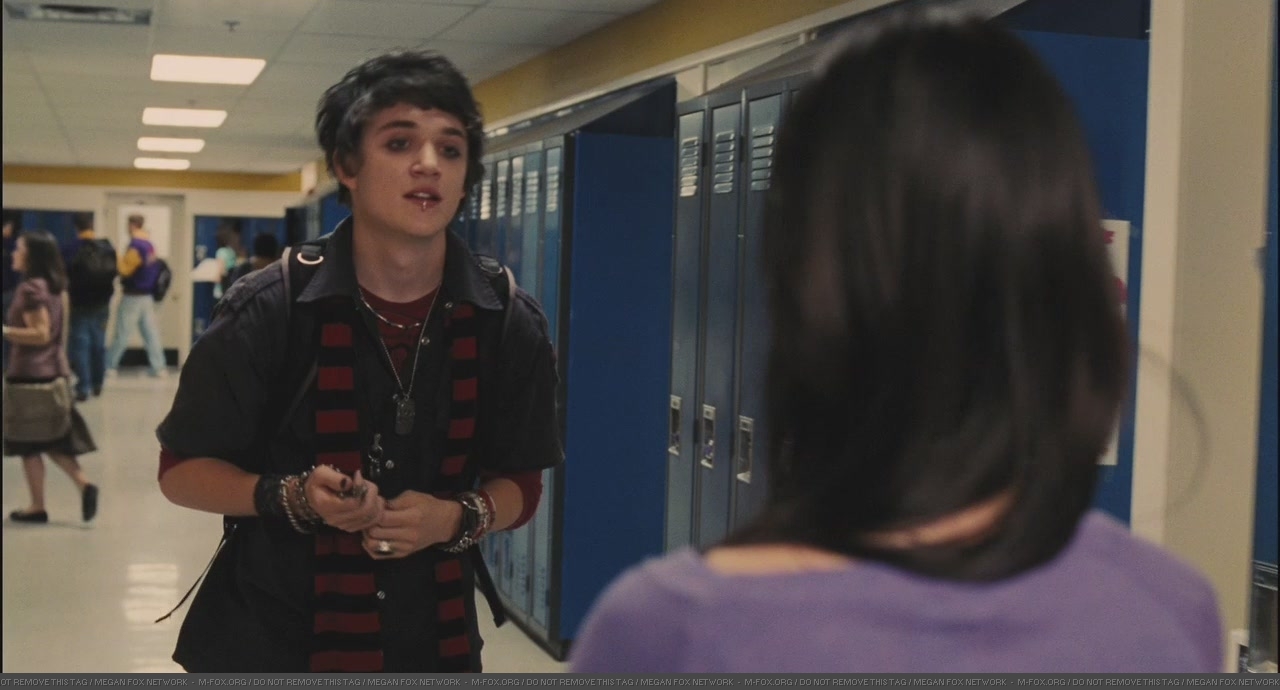JennifersBody0082.jpg