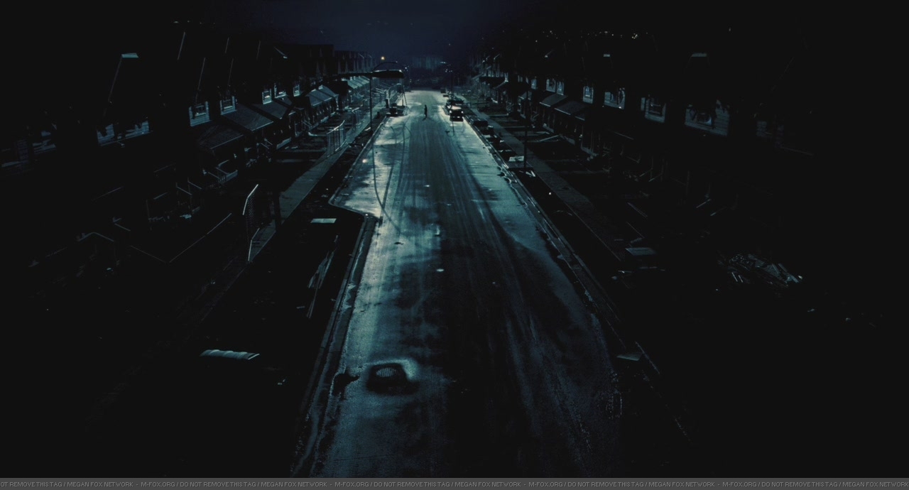 JennifersBody0105.jpg