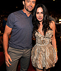 90115_Preppie_-_Megan_Fox_-_2009_Teen_Choice_Awards_-_August_9_2009_5468_122_1012lo.jpg