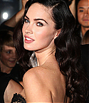 65820_Celebutopia-Megan_Fox-Jennifer10s_Body_Premiere_during_2009_Toronto_International_Film_Festival-01_122_583lo.jpg