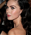 69070_Celebutopia-Megan_Fox-Jennifer9s_Body_Premiere_during_2009_Toronto_International_Film_Festival-19_122_108lo.jpg