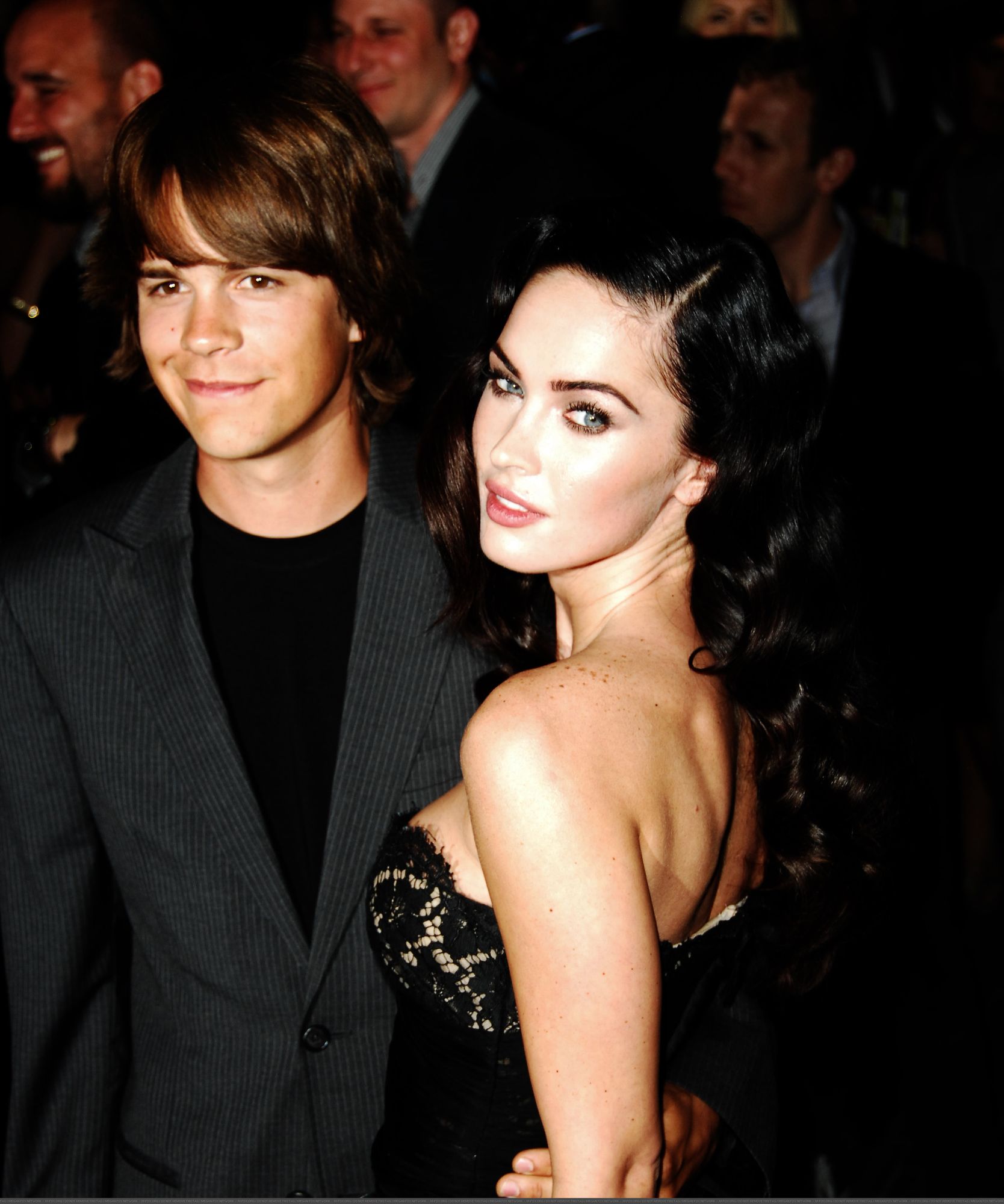 12828_megan_fox_4_tikipeter_celebritycity_010_122_118lo.jpg 12828_megan_fox_4_tikipeter_celebritycity_010_122_118lo.jpg
