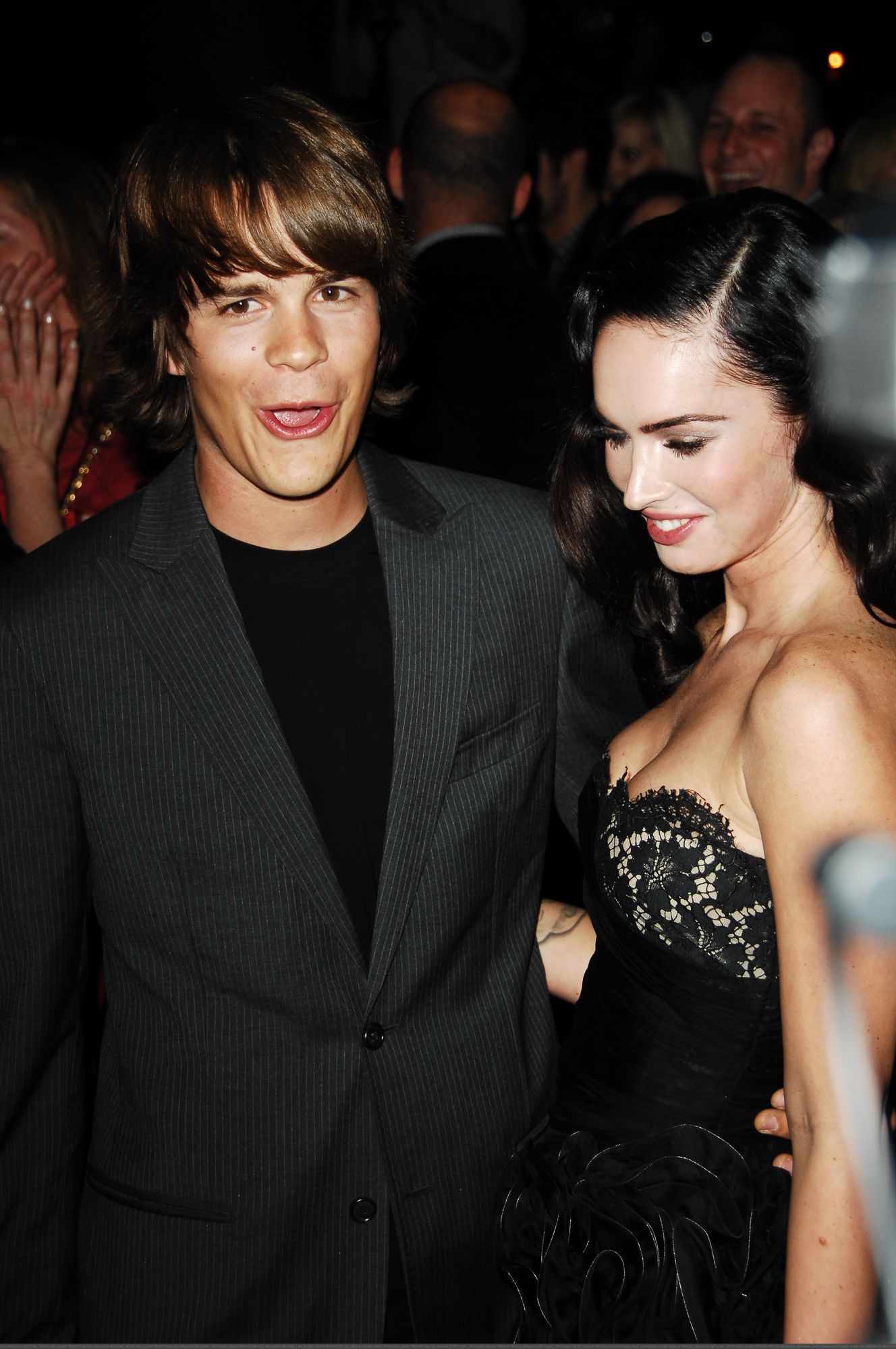 12855_megan_fox_4_tikipeter_celebritycity_011_122_232lo.jpg 12855_megan_fox_4_tikipeter_celebritycity_011_122_232lo.jpg