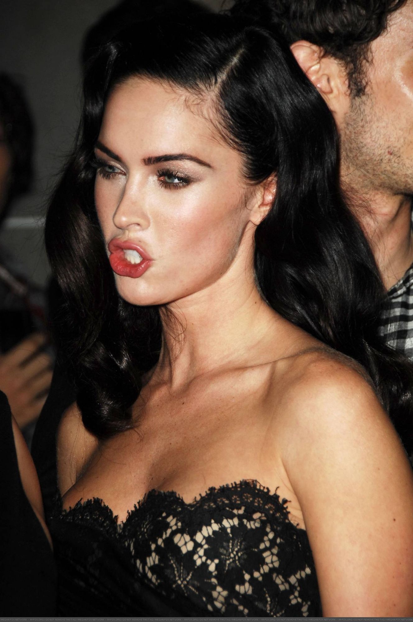 megan_fox_1_tikipeter_celebritycity_018.jpg