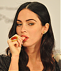 Filename=24774_celebrity-paradise_com-The_Elder-Megan_Fox_2009-09-10_-_news_conference_for_Jennifer05s_Body_7167_122_345lo.jpg
Filesize=233KiB
Dimensions=1328x2000
Date added=Sep 12, 2009 24774_celebrity-paradise_com-The_Elder-Megan_Fox_2009-09-10_-_news_conference_for_Jennifer05s_Body_7167_122_345lo.jpg