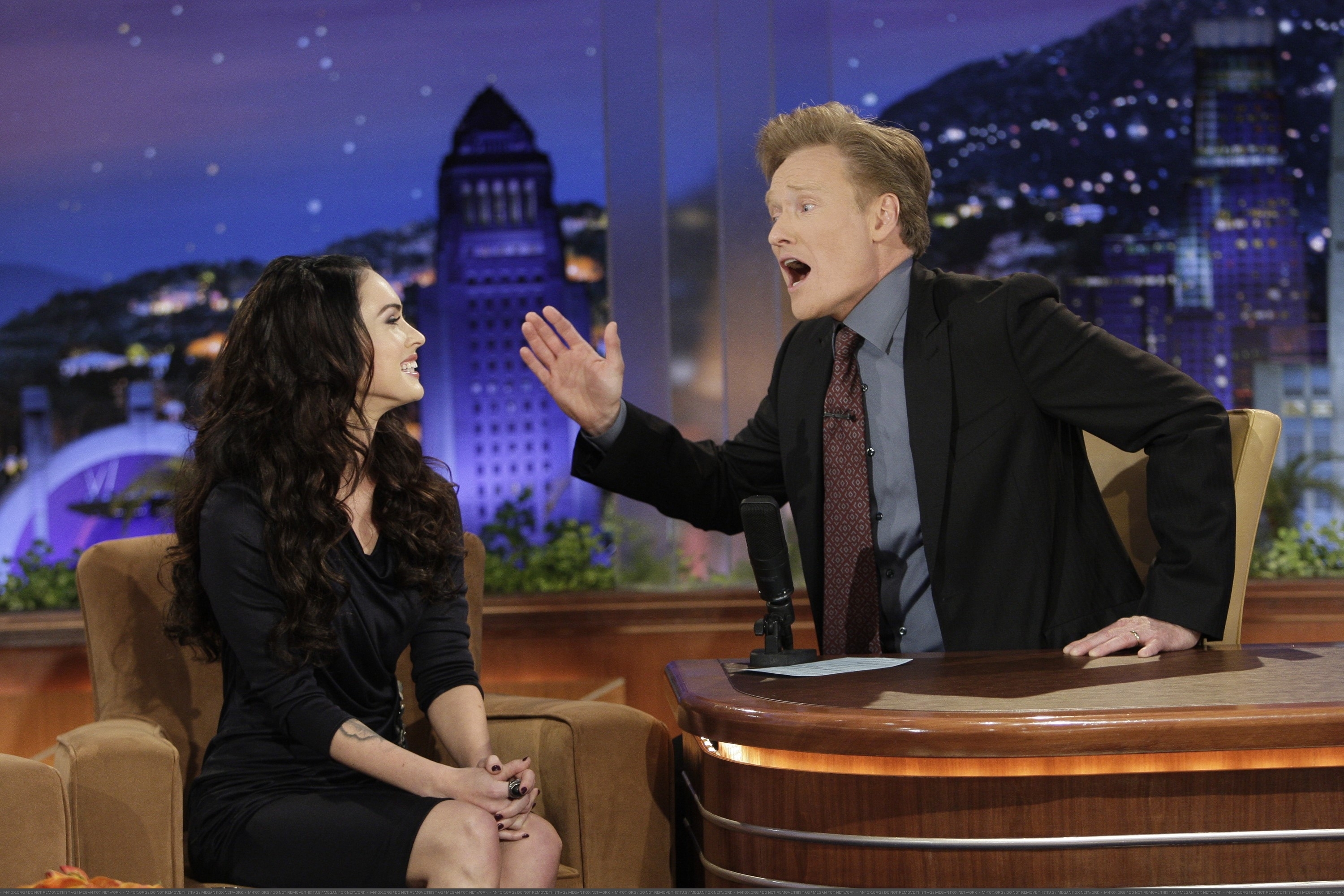 Megan_Fox_The_Tonight_Show_with_Conan_OBrian_09172009_008.jpg
