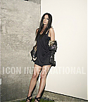 CW511_70_ICON_INTERNATIONAL.jpg