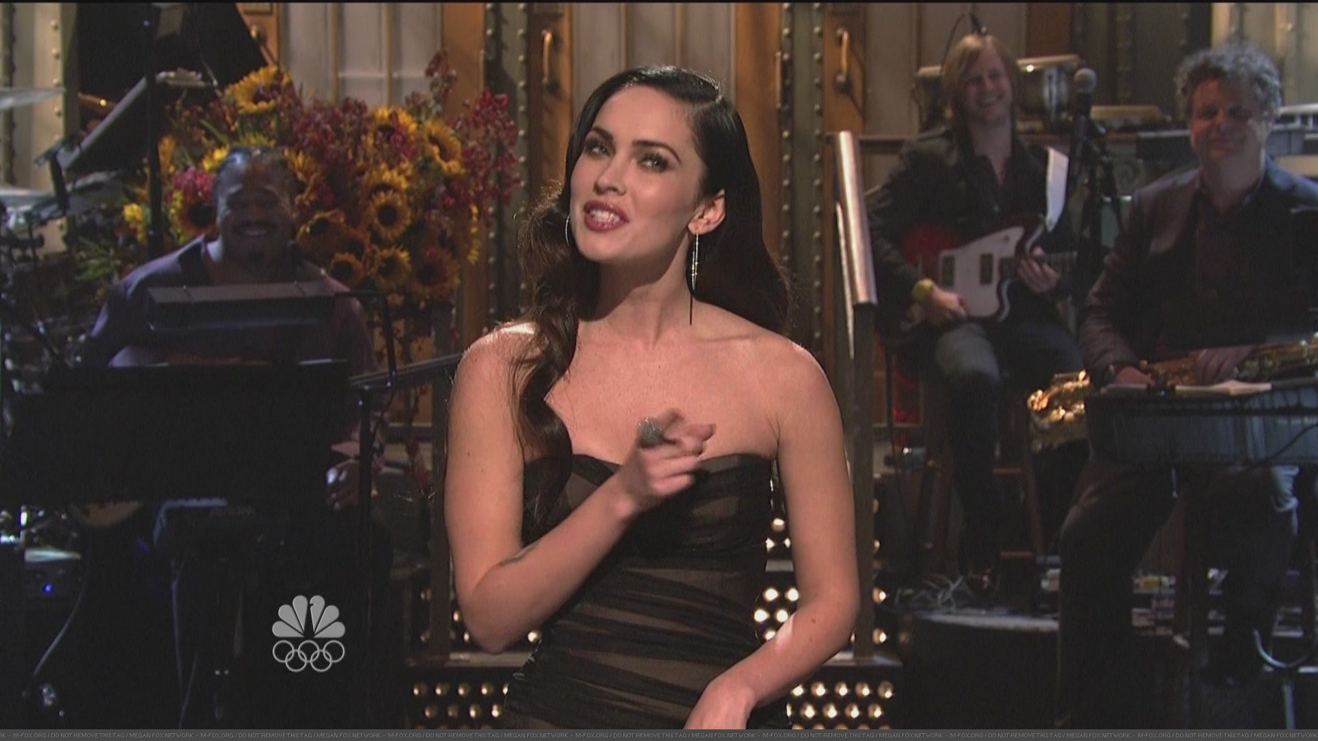 SNL10030.jpg SNL10030.jpg