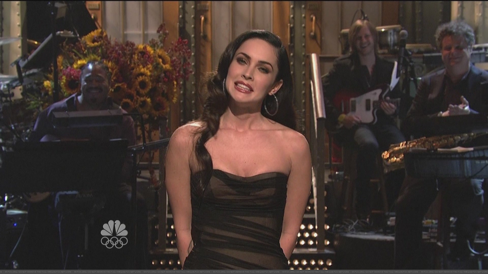 SNL10032.jpg SNL10032.jpg