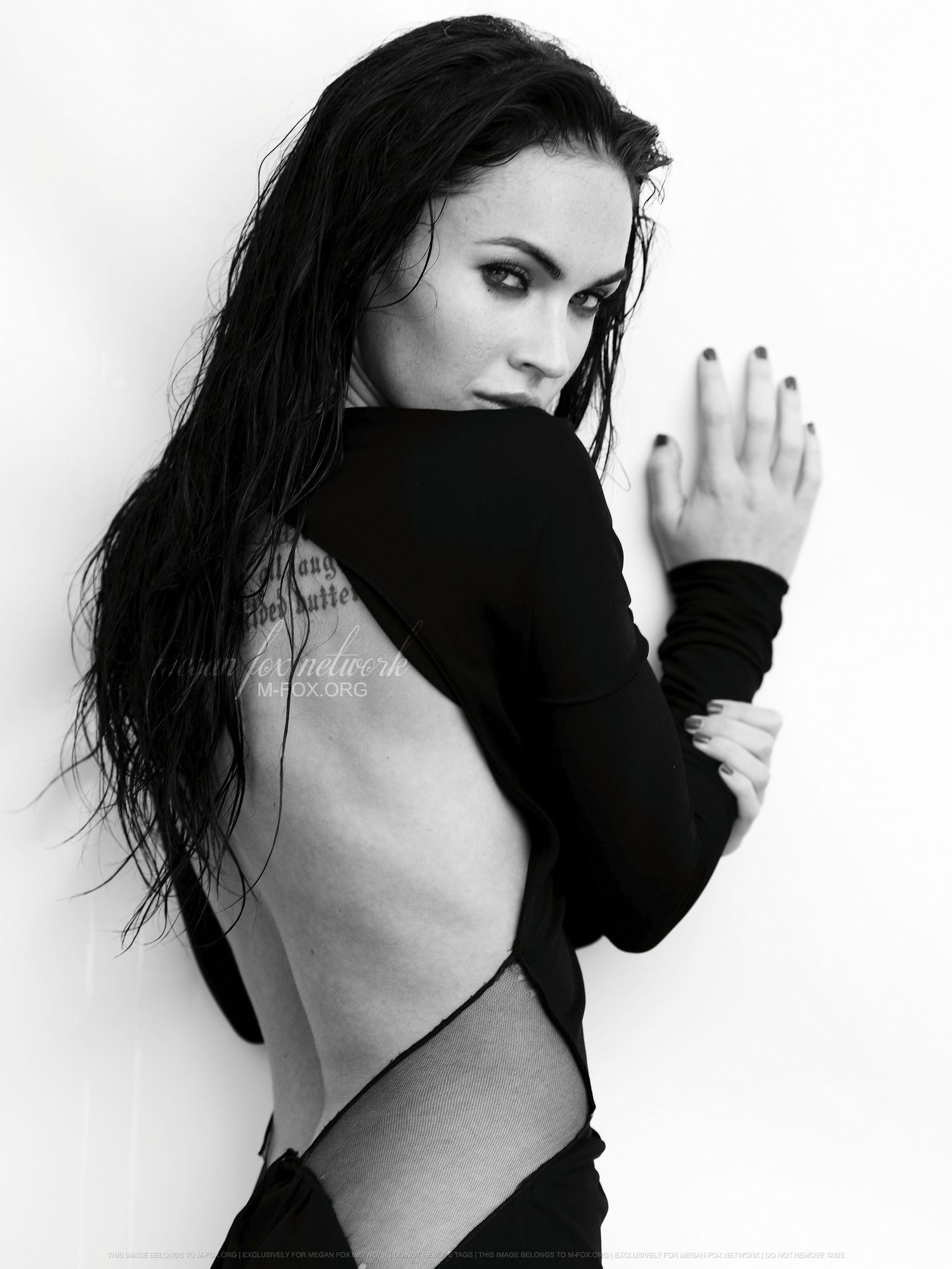 AlexeiHays_Outtakes_MFOXORG014.jpg AlexeiHays_Outtakes_MFOXORG014.jpg
