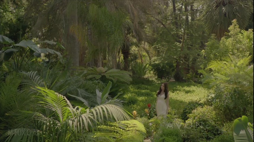Avon_Instinct_Commercial0029.jpg