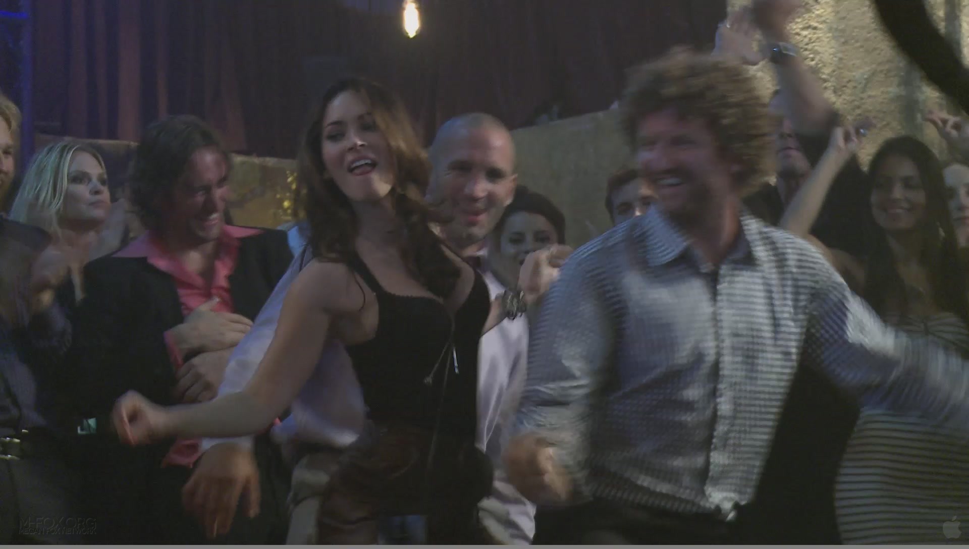 Dancingmachine1071.jpg Dancingmachine1071.jpg