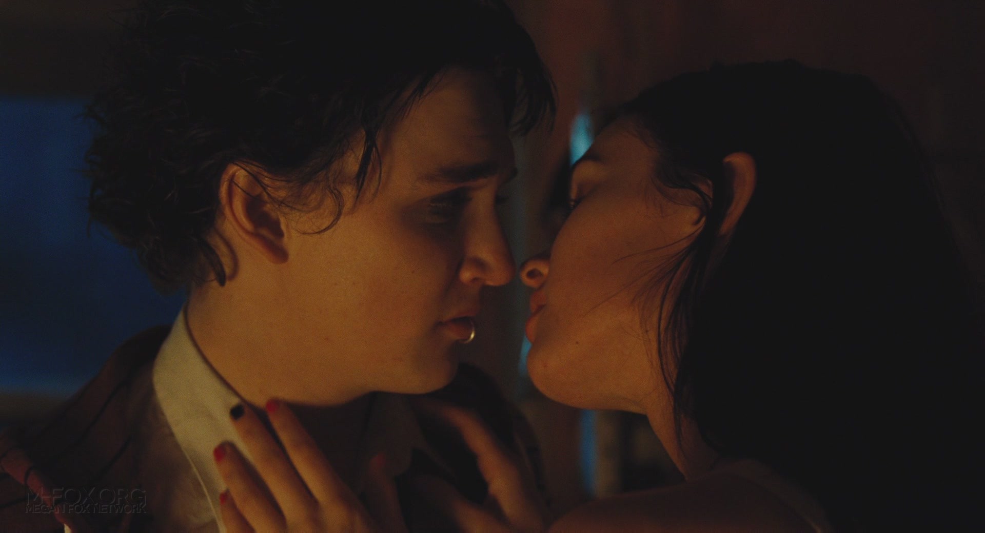 JennifersBody2622.jpg