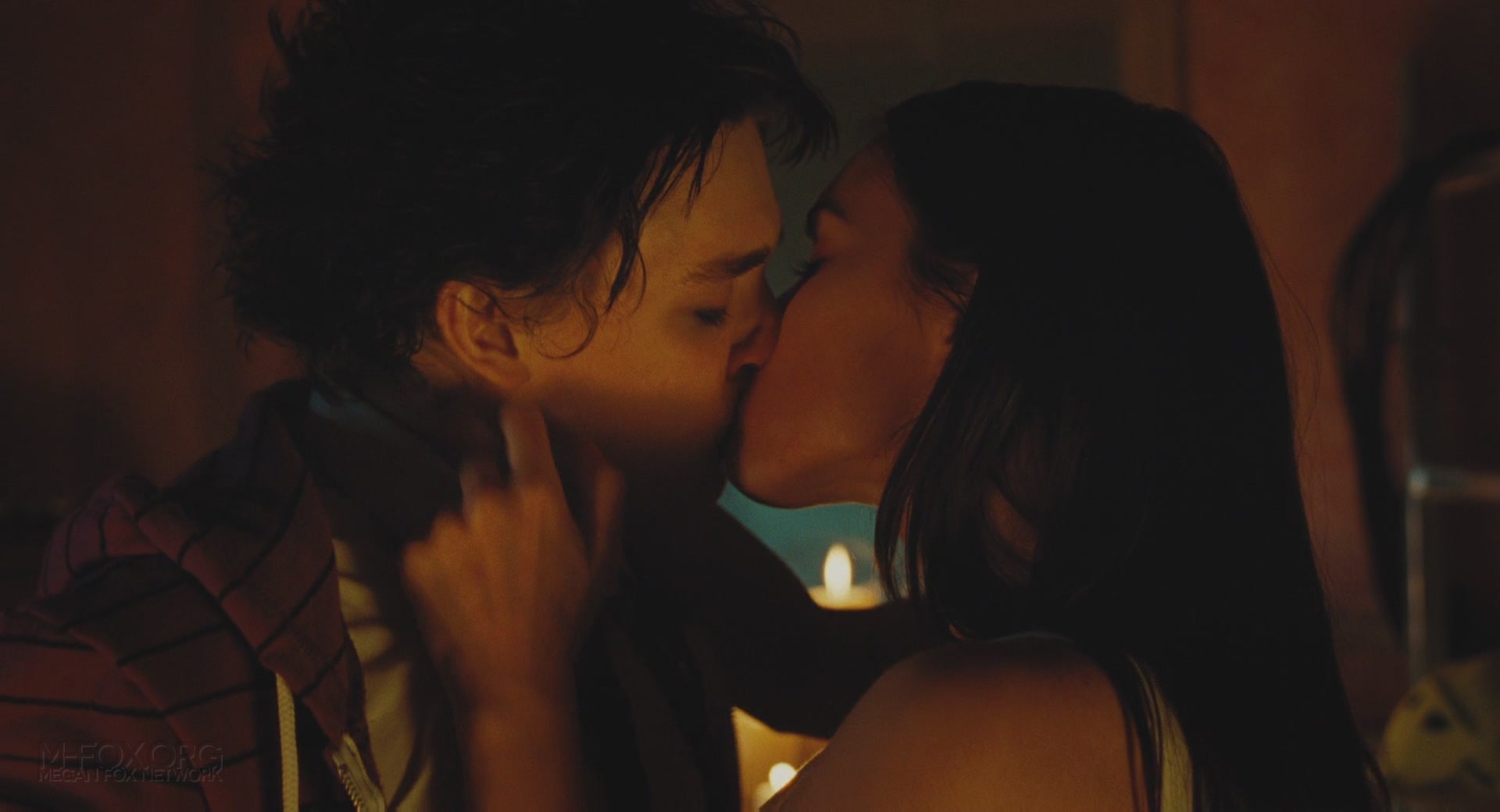 JennifersBody2647.jpg JennifersBody2647.jpg