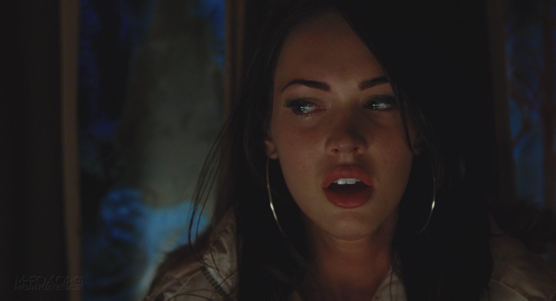 JennifersBody3068.jpg
