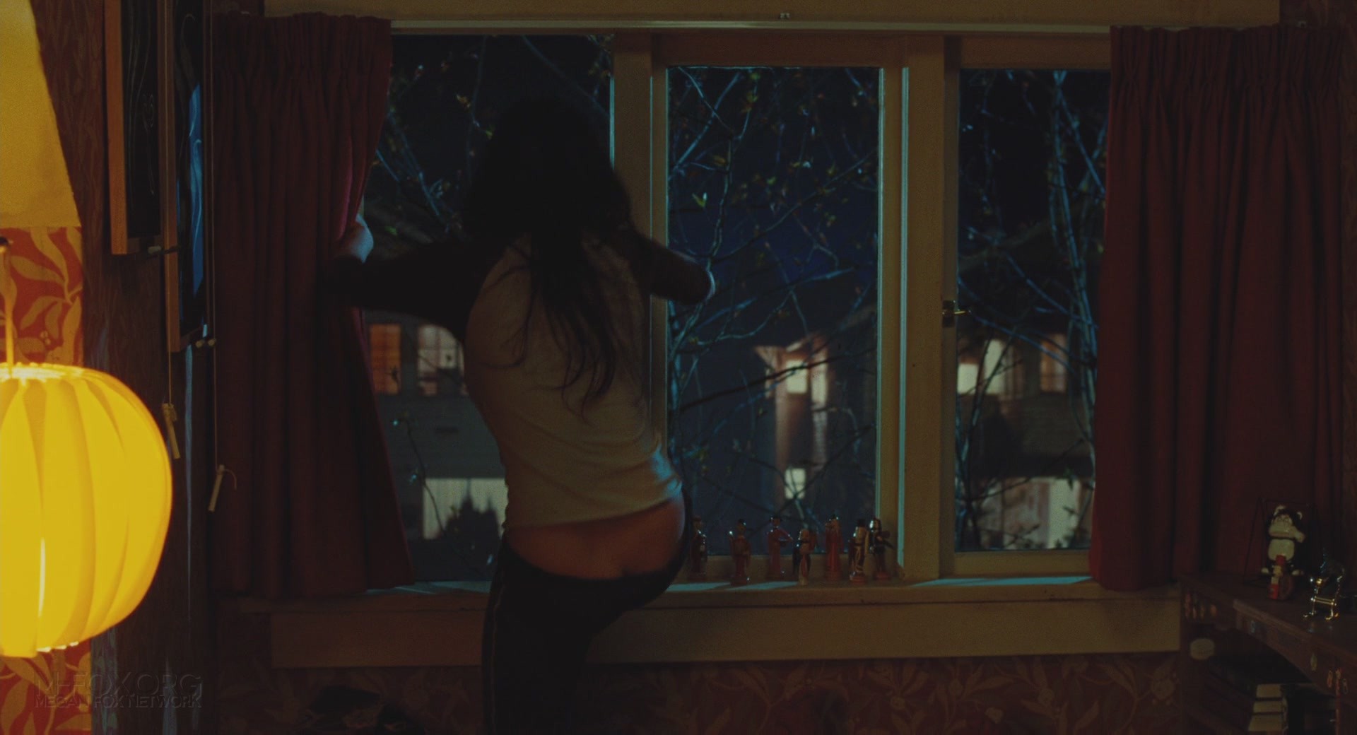 JennifersBody3469.jpg