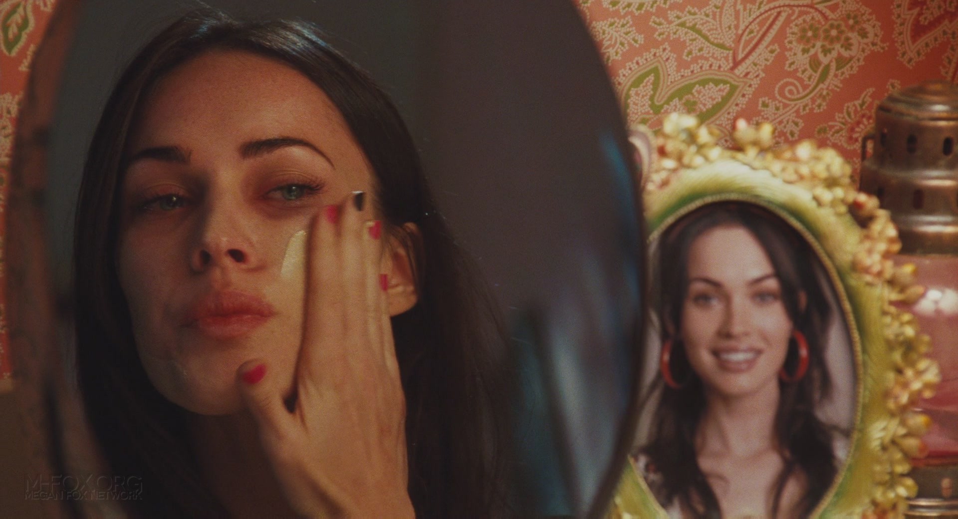 JennifersBody3905.jpg