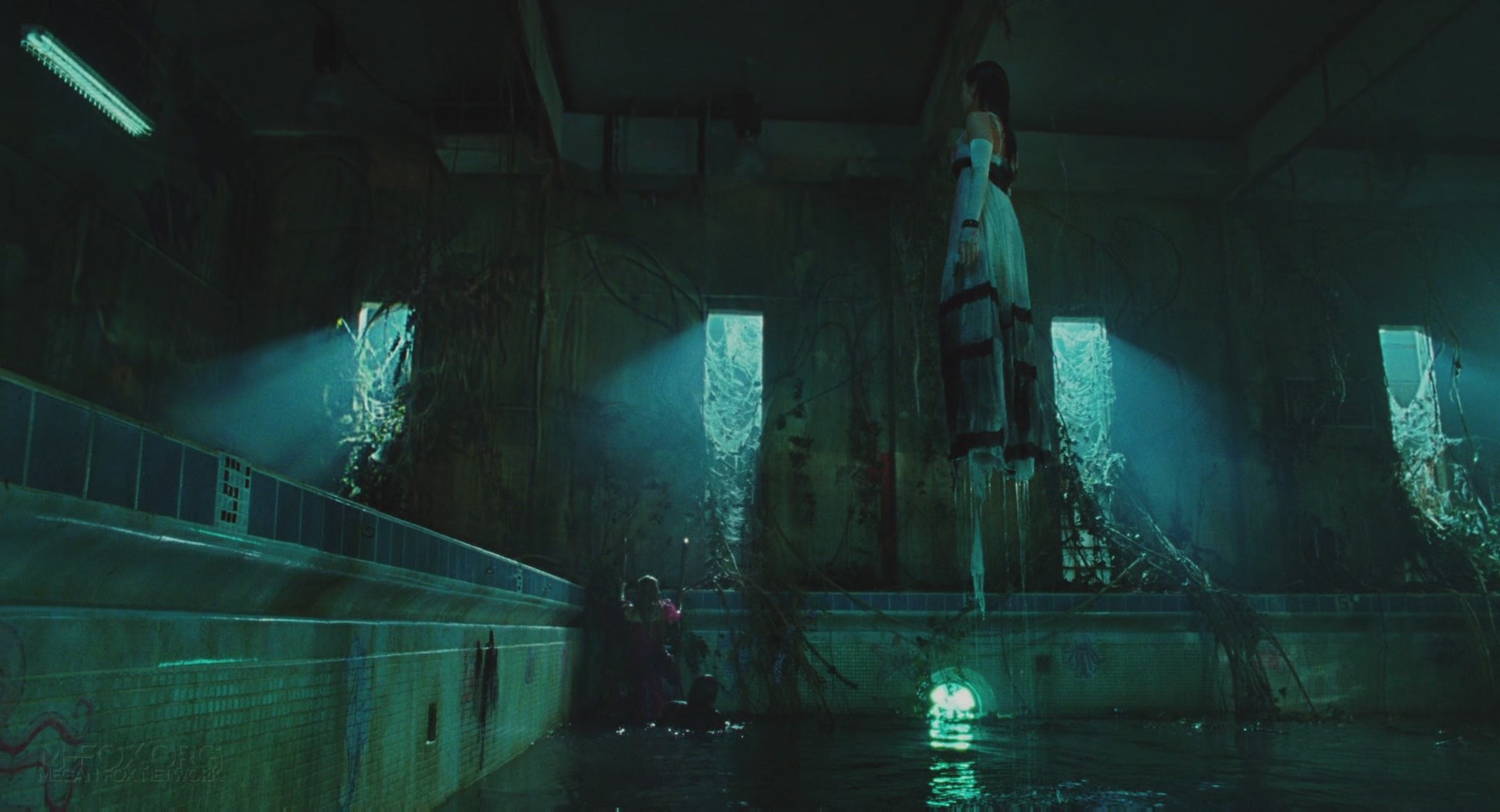 JennifersBody4414.jpg JennifersBody4414.jpg