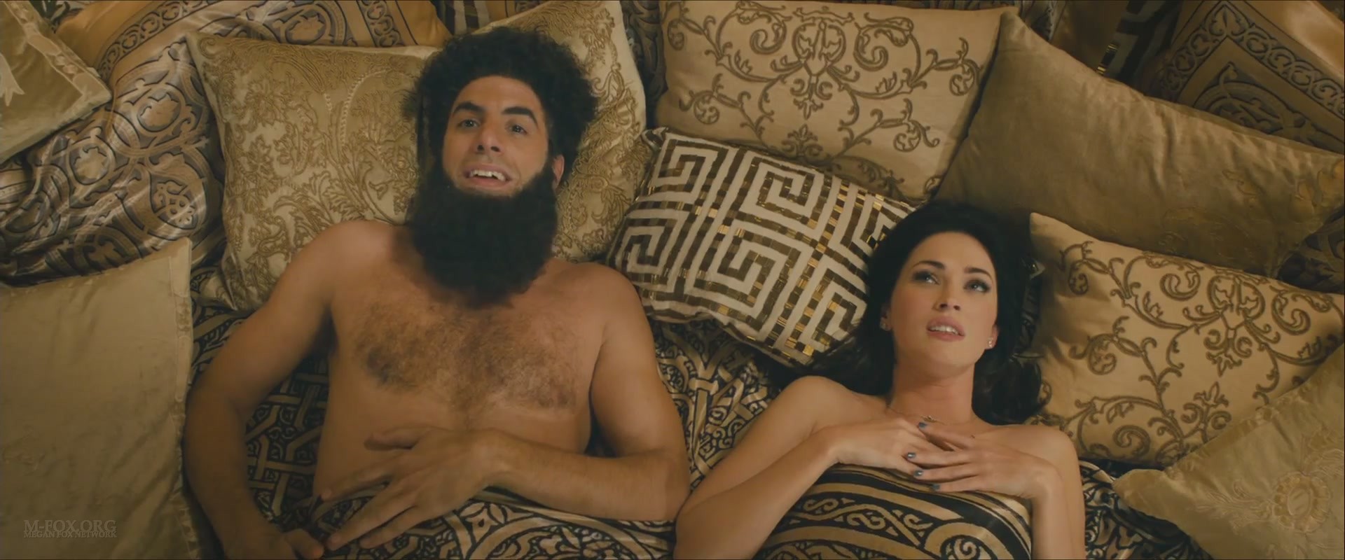 TheDictator0020.jpg