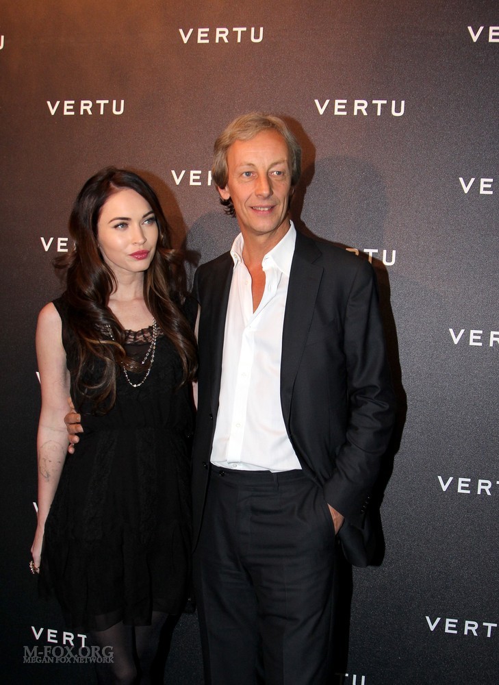 Vertu_Constellation_Launch_Party_In_Moscow111511014.jpg Vertu_Constellation_Launch_Party_In_Moscow111511014.jpg