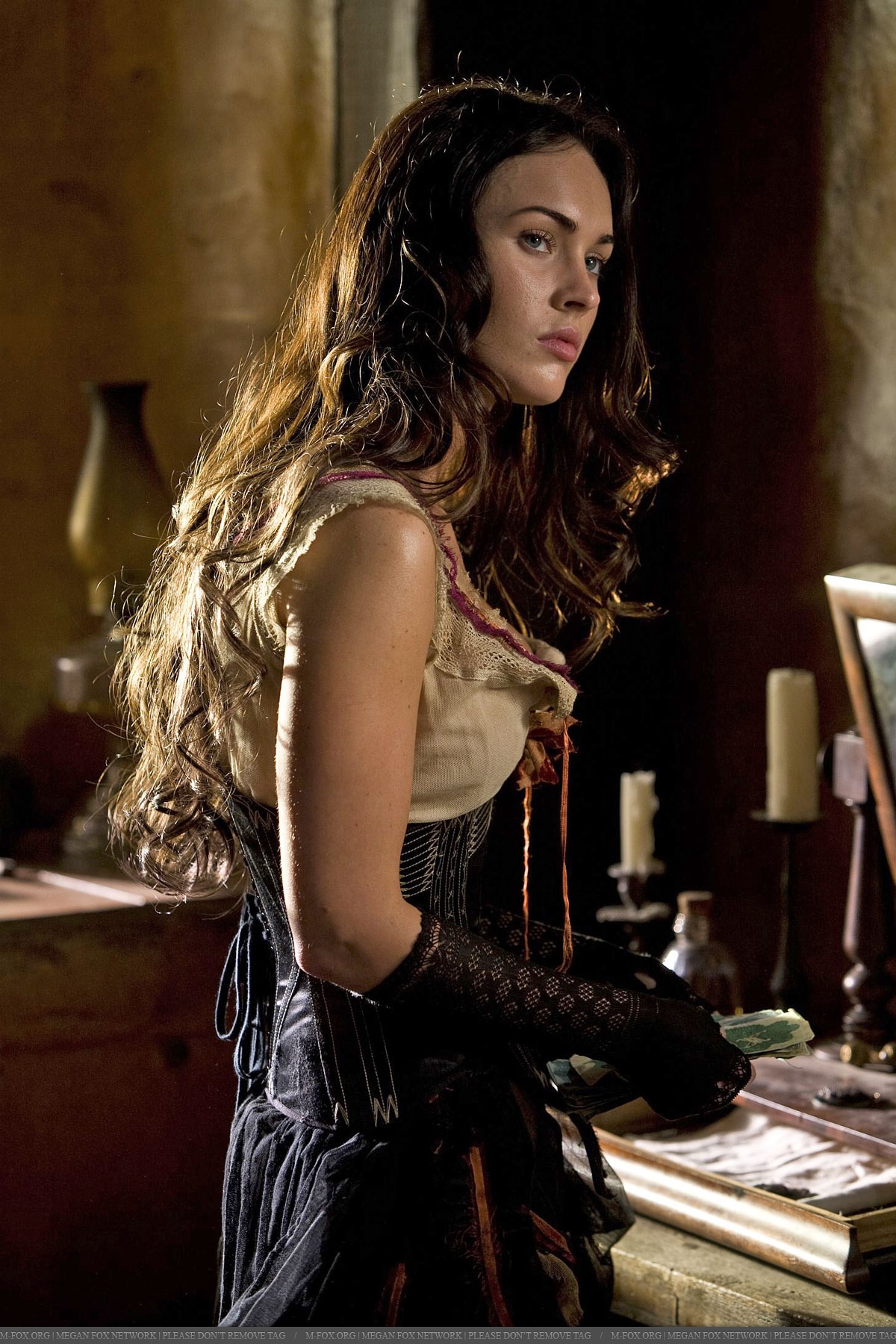 megan_fox_jonah_hex__003.jpg