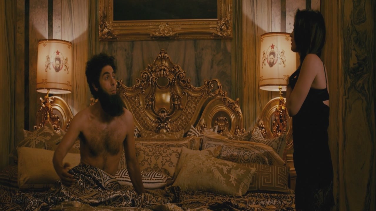 thedictator0101.jpg