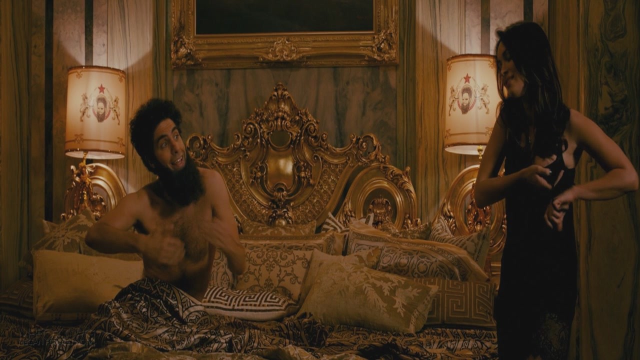 thedictator0104.jpg