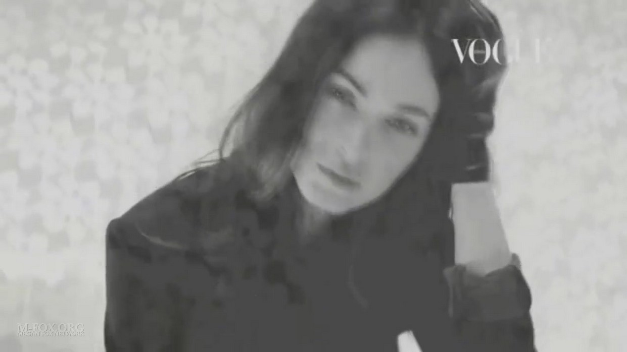 vougees0214.jpg