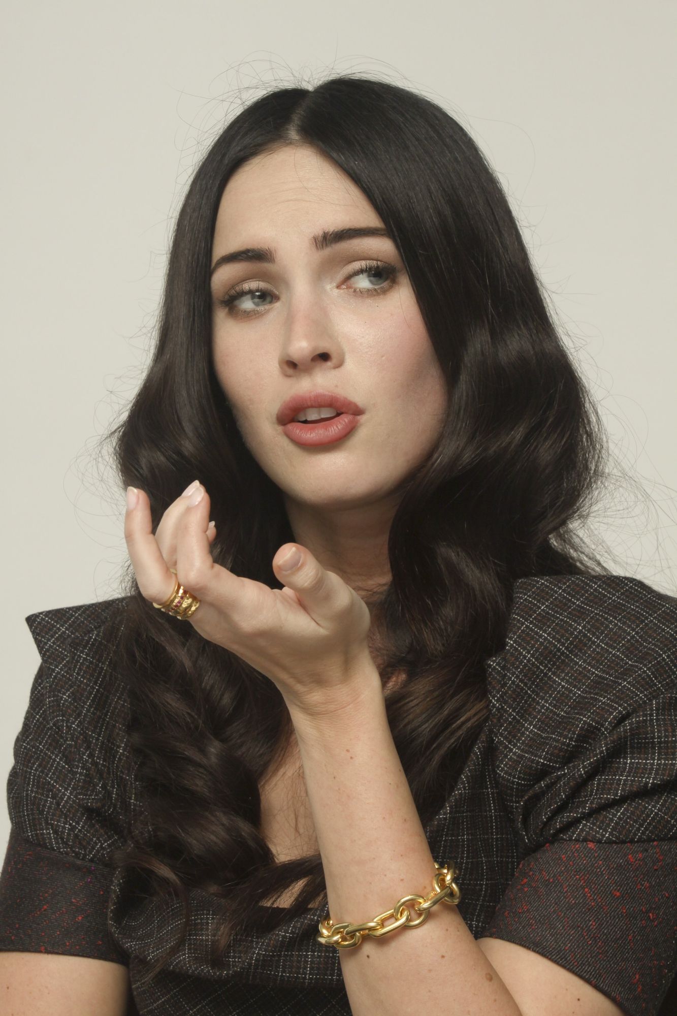 hq14.jpg hq14.jpg