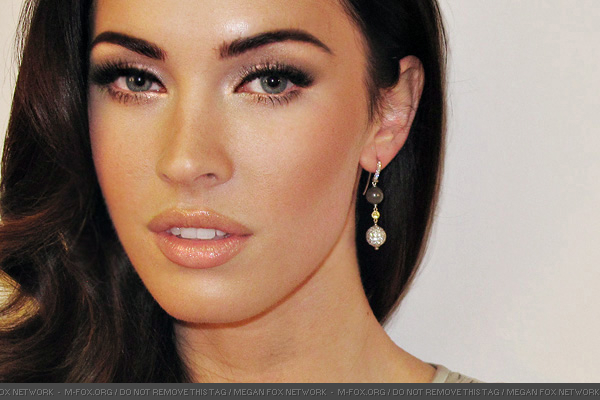 59457_megan-fox-troy-jensen-2_122_231lo.jpg